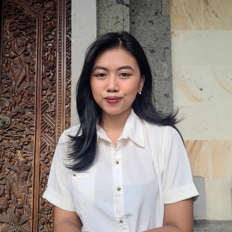 Nia Prasetya